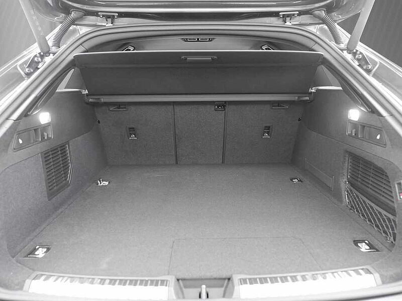 Audi A5 Avant e-hybrid quattro S line