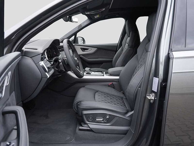 Audi Q7 S line TFSI e quattro S line B&O AHK Matrix-LED