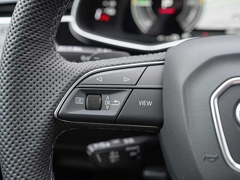 Audi Q7 S line TFSI e quattro S line B&O AHK Matrix-LED