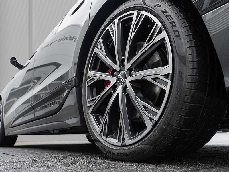 Audi S6 e-tron Avant edition one grey Matrix, B+O,