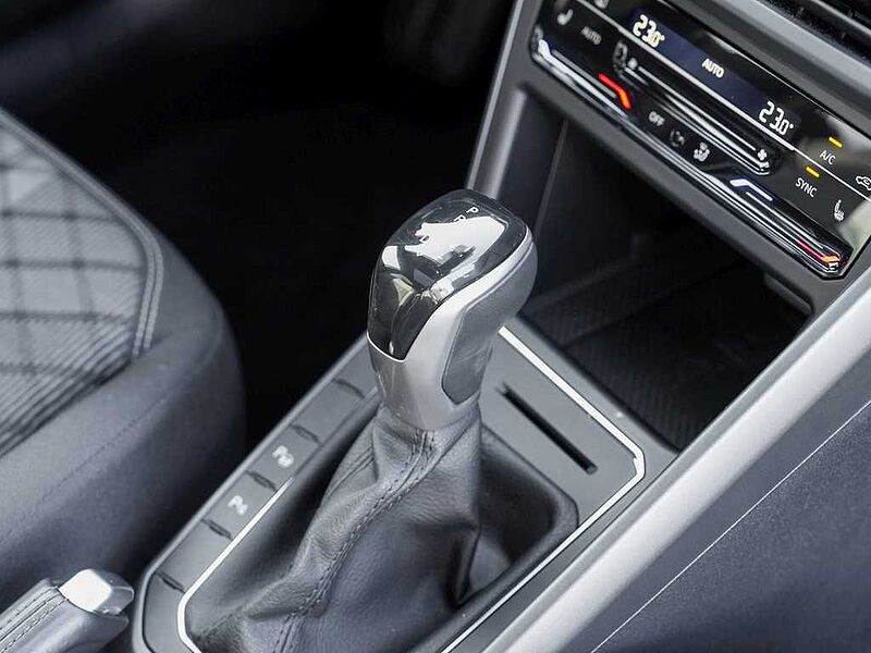 VW Taigo 1.0 TSI DSG R-Line MatrixLED/Navi/Pano/RFK
