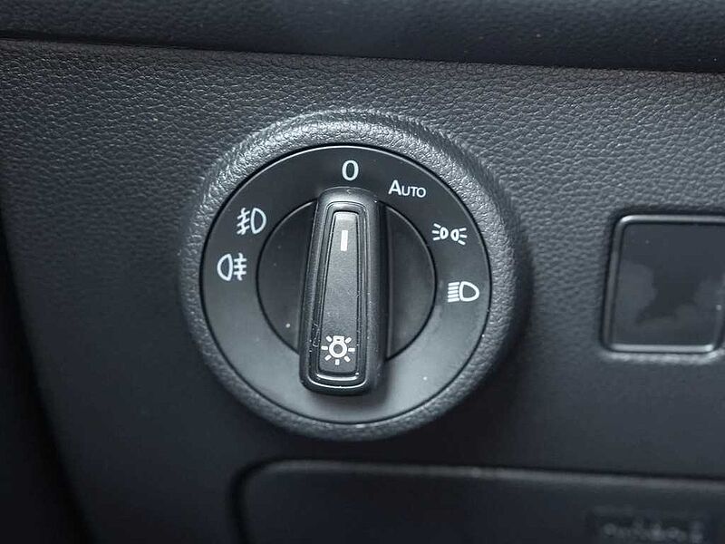 SEAT Ateca 1.5 TSI DSG Style Edition /Navi/LED/BEATS