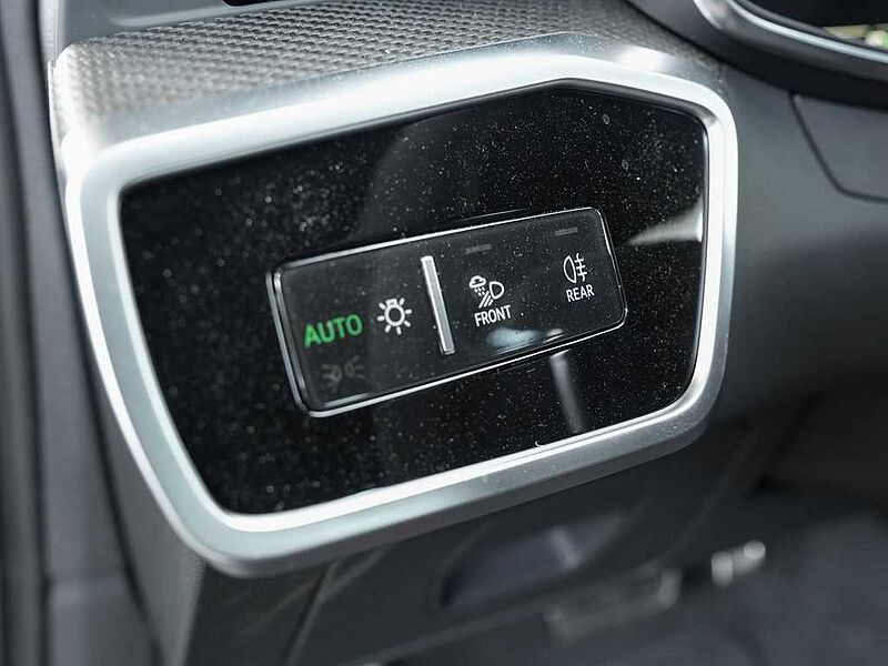 Audi RS 6 Avant performance SAGA, V/max 280 km/h, DRC, Pano