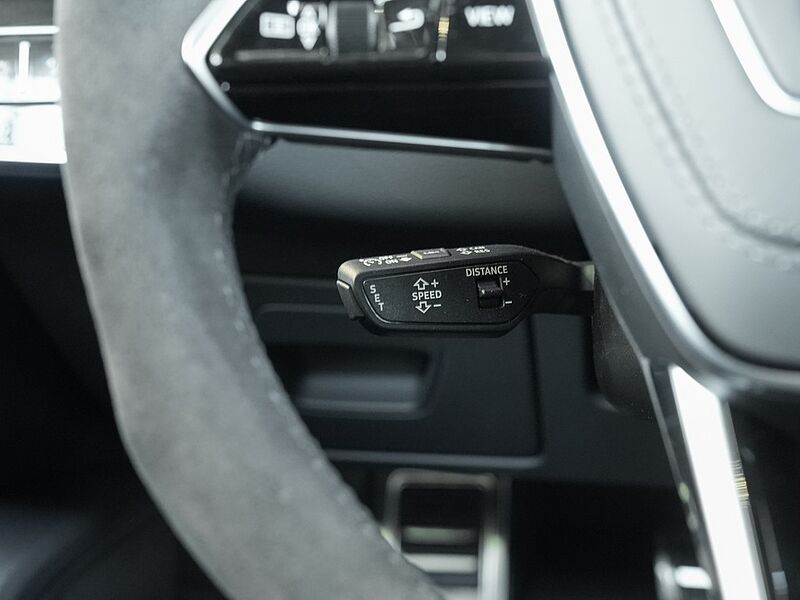 Audi RS 6 Avant performance SAGA, V/max 280 km/h, DRC, Pano