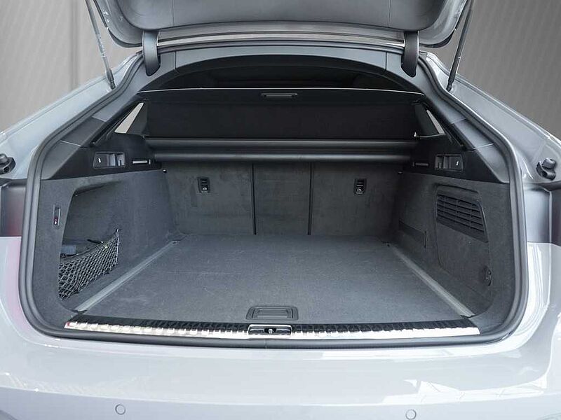 Audi RS 6 Avant performance SAGA, V/max 280 km/h, DRC, Pano