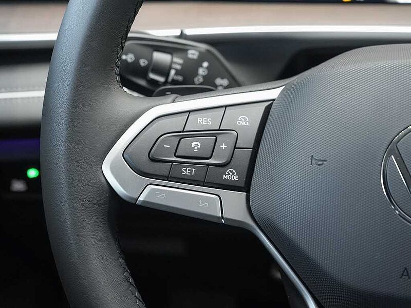 VW Tayron 1,5 l eTSI DSG Elegance AHK 7Sitze NAVI