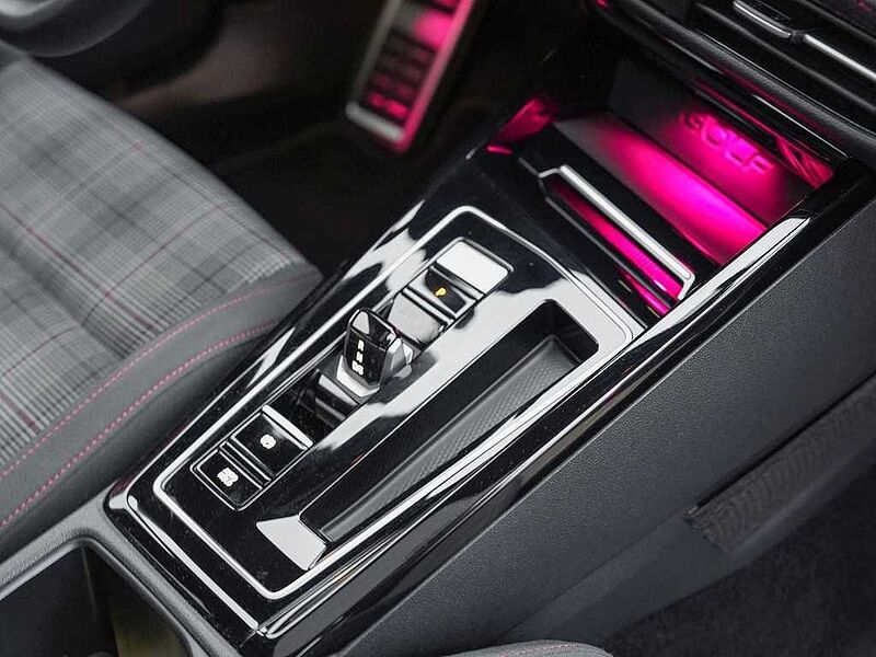 VW Golf VIII GTI DSG /LED/Pano/Navi/ACC/RFK