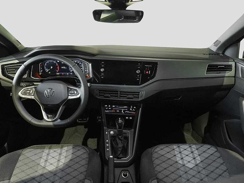 VW Polo 1,0 l TSI DSG R-Line NAVI Technik-Paket WR