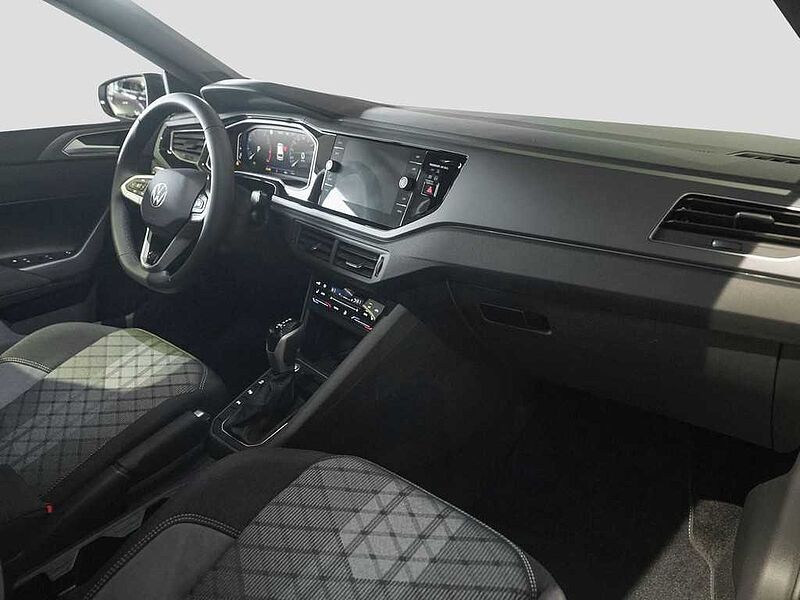 VW Polo 1,0 l TSI DSG R-Line NAVI Technik-Paket WR
