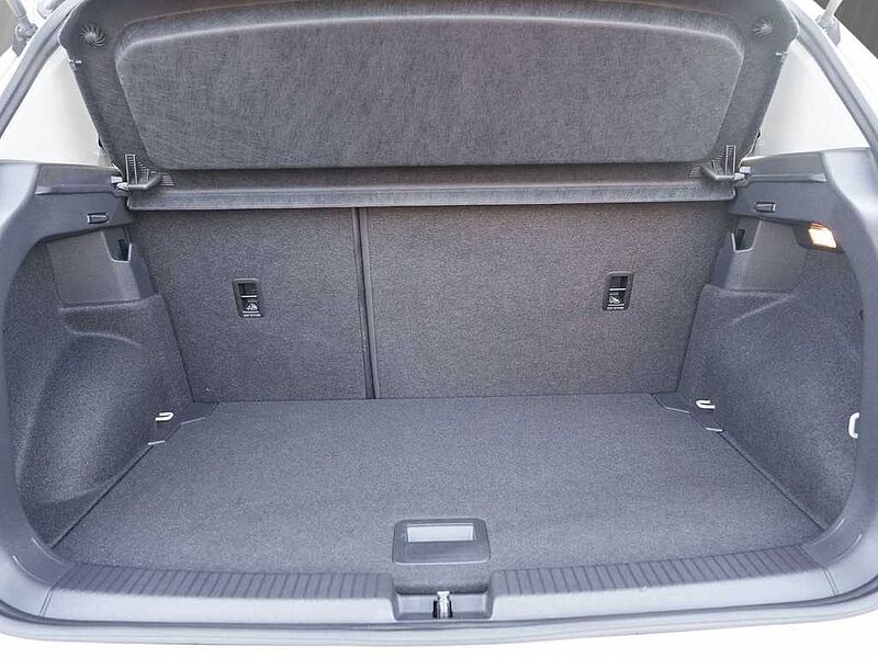 VW T-Cross 1.0 TSI DSG GOAL /Navi/LED/ACC/RFK/DAB+