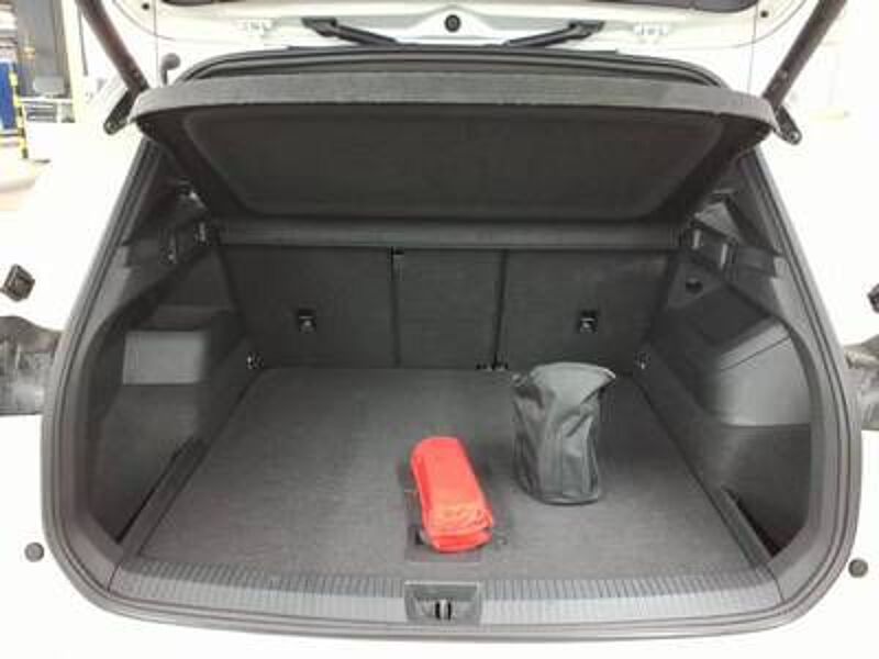 VW Tiguan 2.0 TDI DSG GOAL /MatrixLED/HuD/AHK/Navi