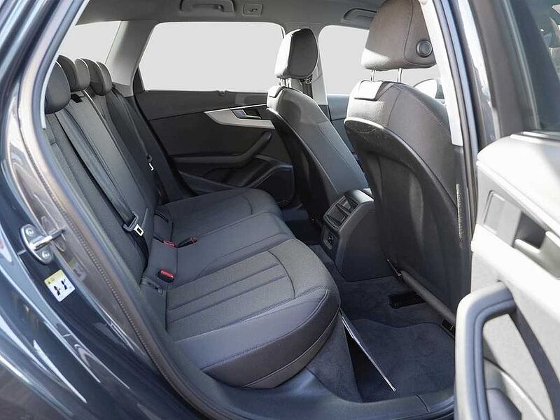 Audi A4 Avant 40 TDI S tronic /LED/Navi/PDC