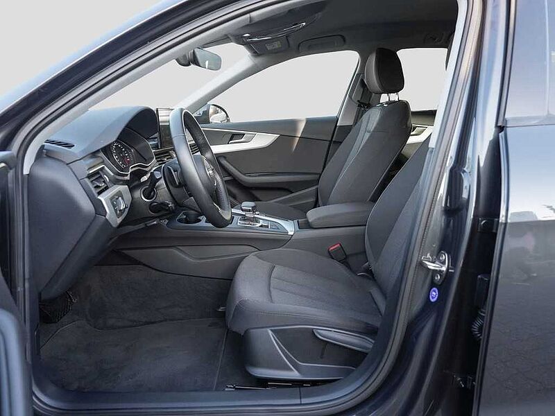 Audi A4 Avant 40 TDI S tronic /LED/Navi/PDC