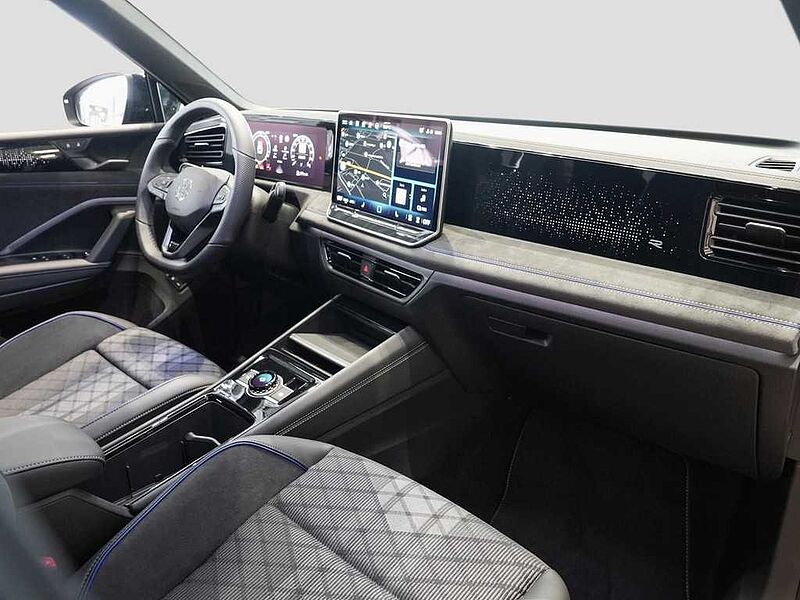 VW Tiguan 1,5 l eHybrid OPF DSG R-Line VSA