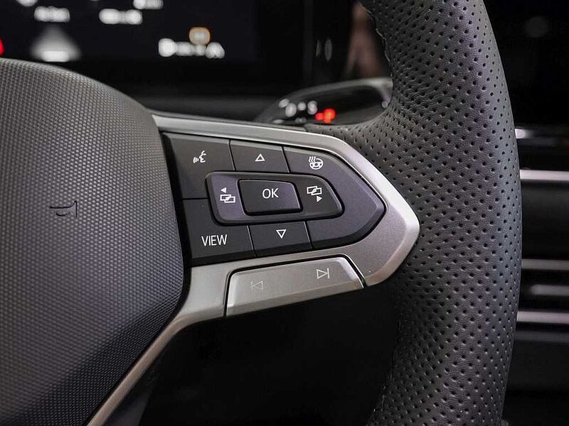 VW Tiguan 1,5 l eTSI OPF DSG R-Line VSA