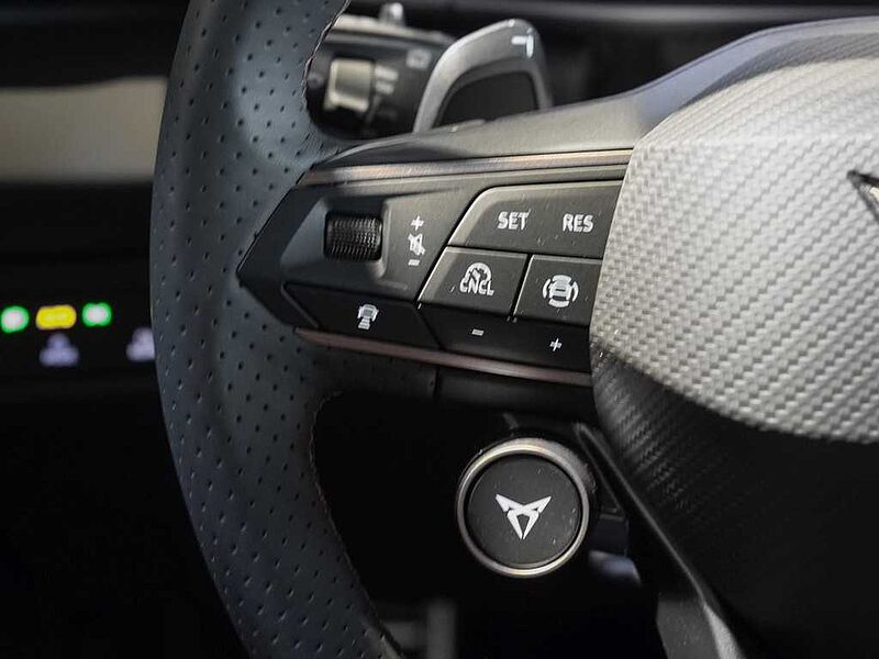 CUPRA Terramar VZ e-Hybrid Sennheiser, Pano, 20&apo; HD-Matrix