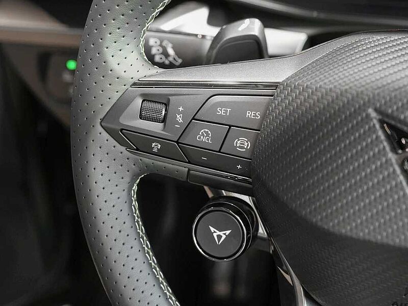 CUPRA Formentor 2.0 TSI DSG 4Drive VZ Tribe Edition