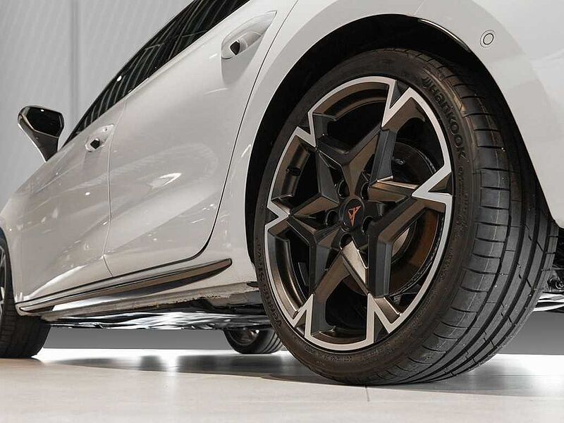 CUPRA Leon 2.0 TSI DSG VZ